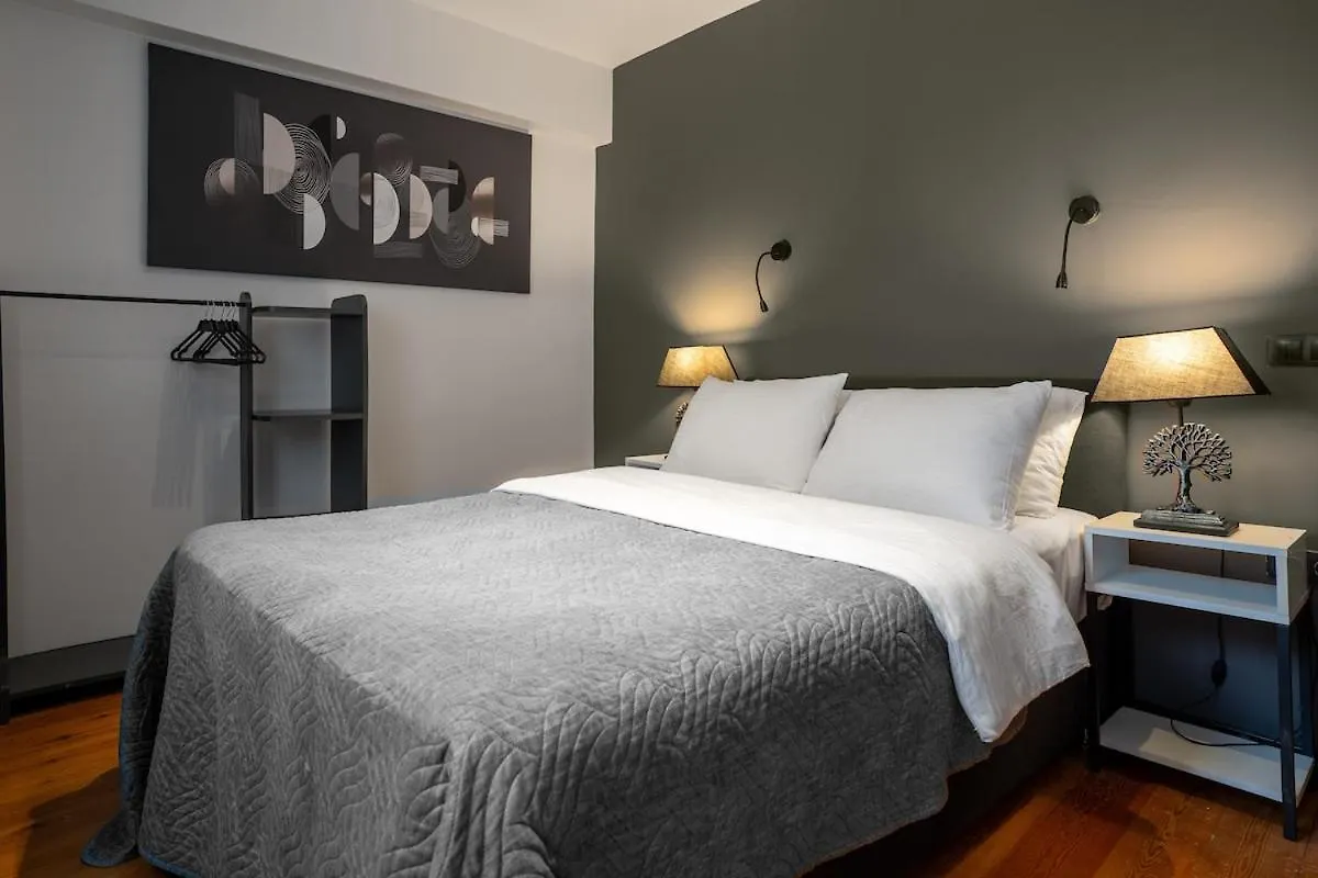 Designed 2Br Rooftop Duplex With Private Terrace Istanbul